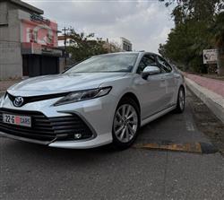 تۆیۆتا کامری